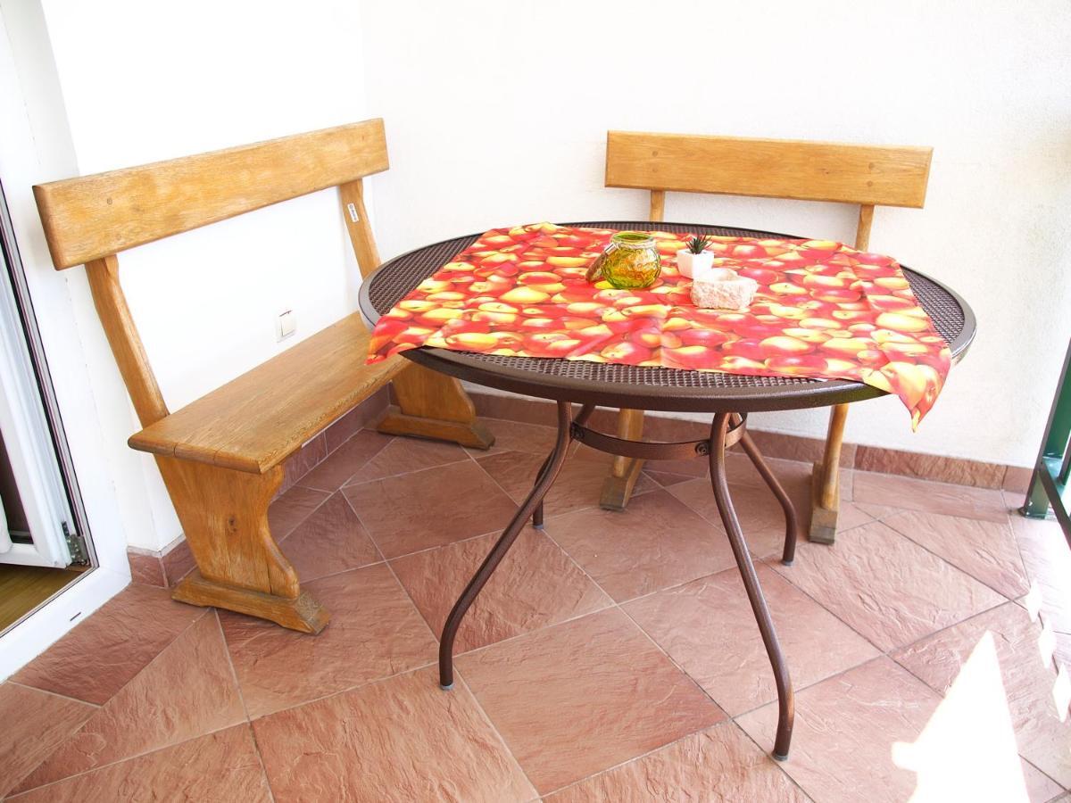 Apartmani Diana Makarska Exteriör bild